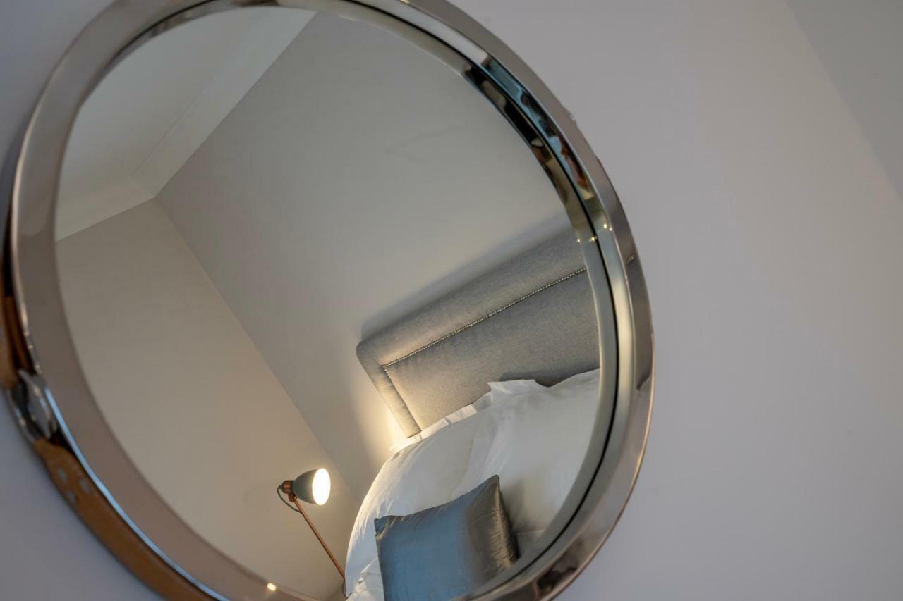 2 London Mews Apartment York Bagian luar foto